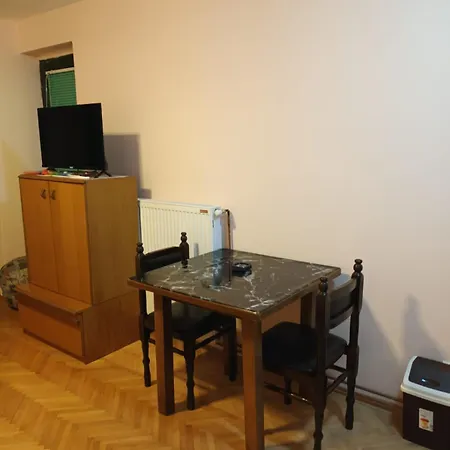 Apartament Jelena *